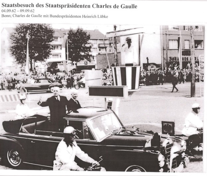 Charles de Gaulle mit Heinrich Lübke im Pullmann Landaulet